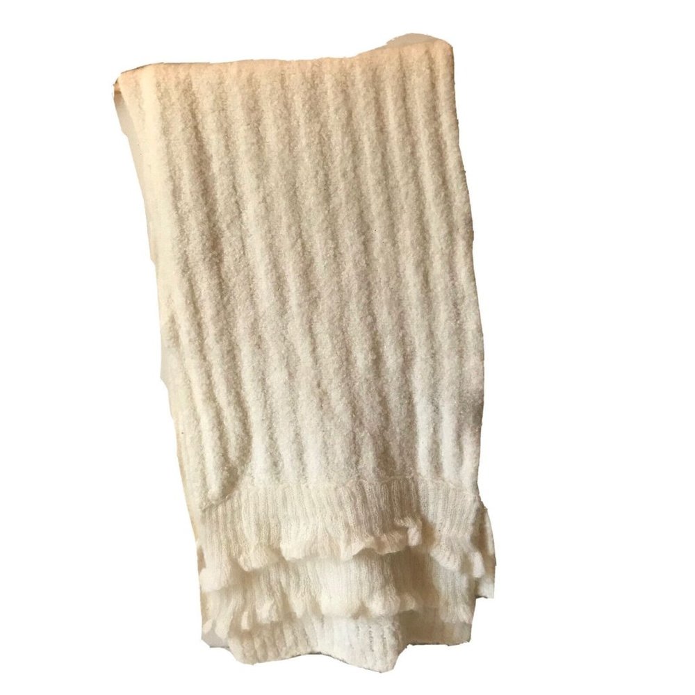 Moda International wool blend white‎ ruffle scarf wrap ribbed 92”x 11”
